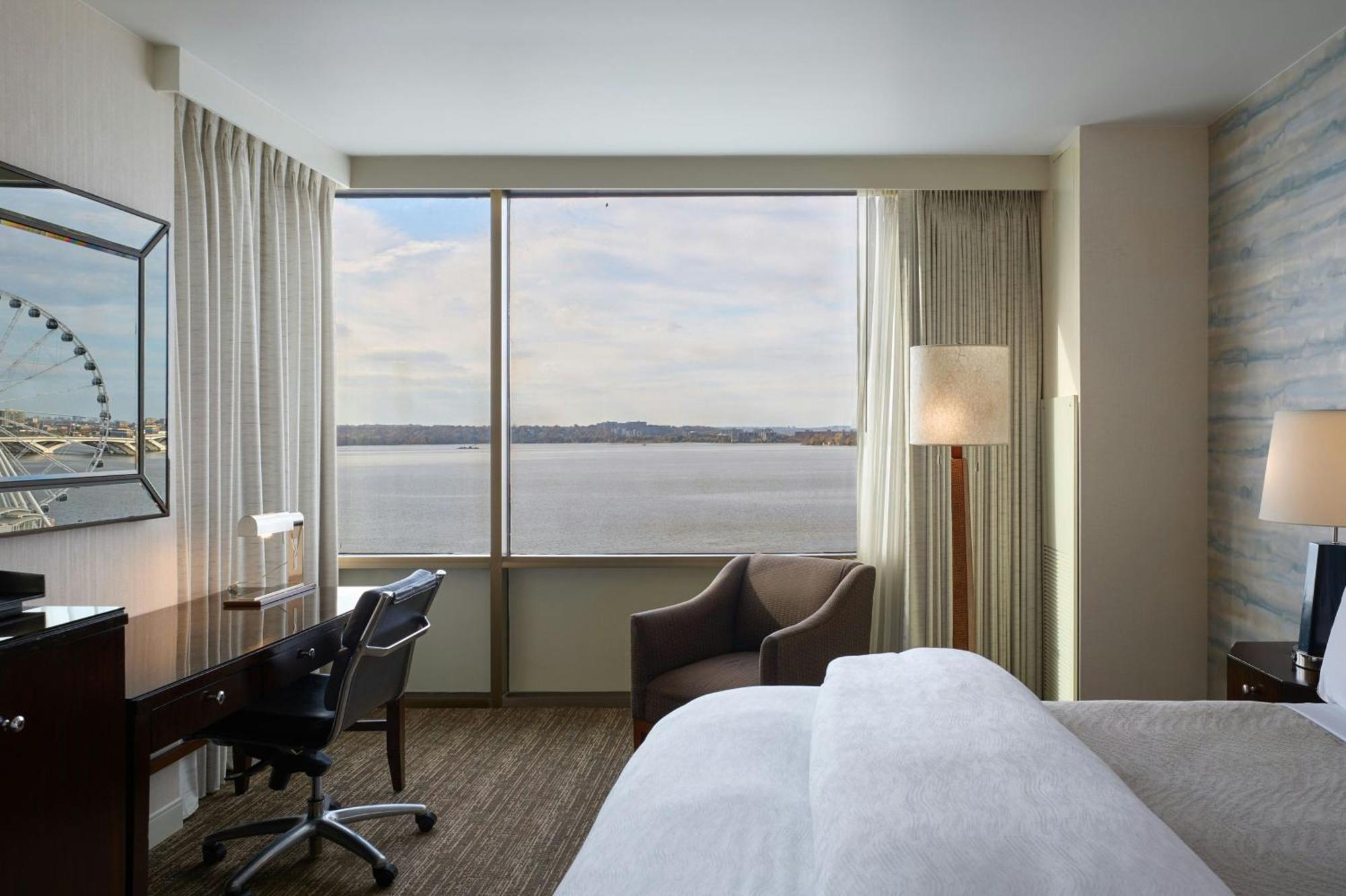 The Westin Washington National Harbor Hotel Exterior foto