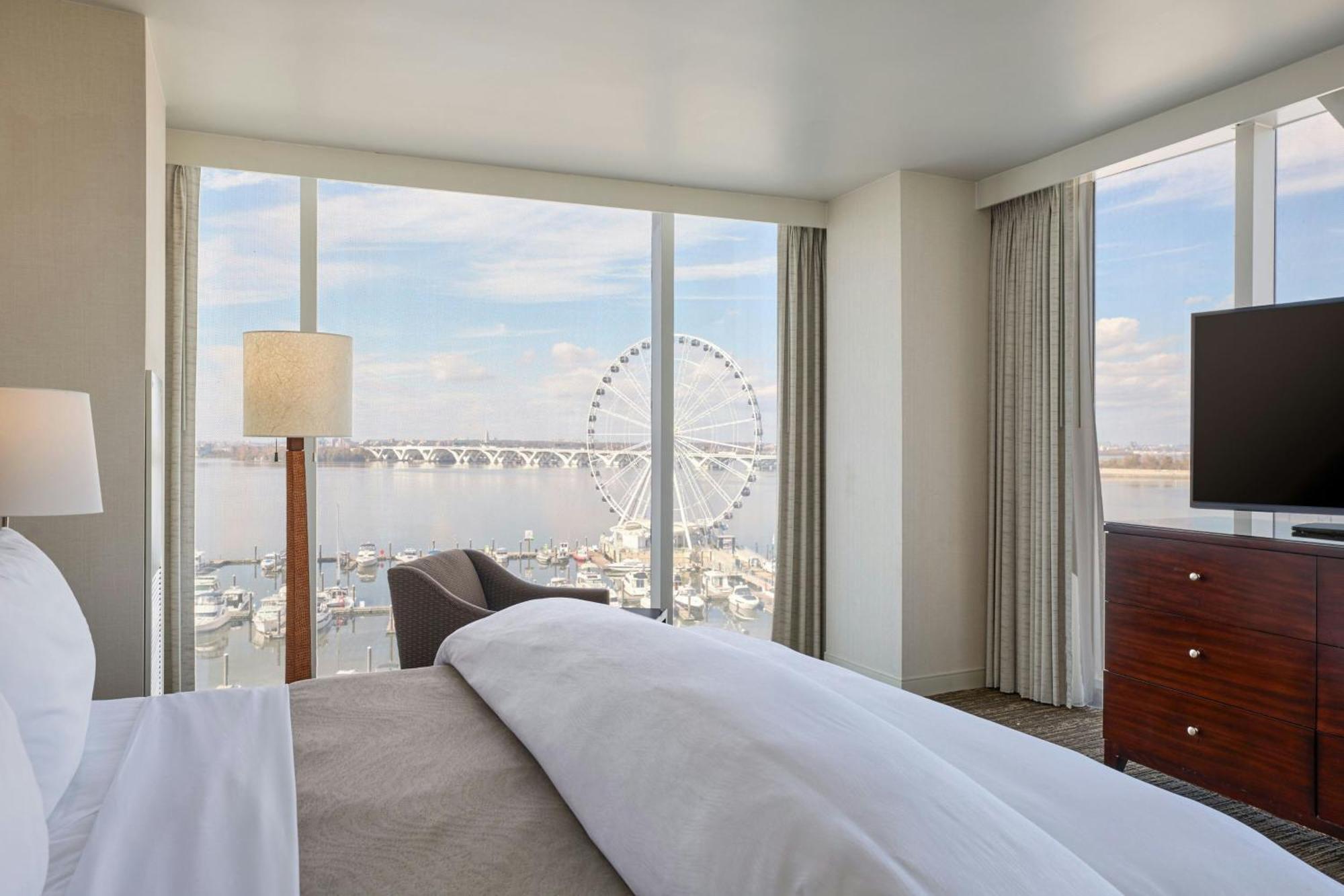 The Westin Washington National Harbor Hotel Exterior foto