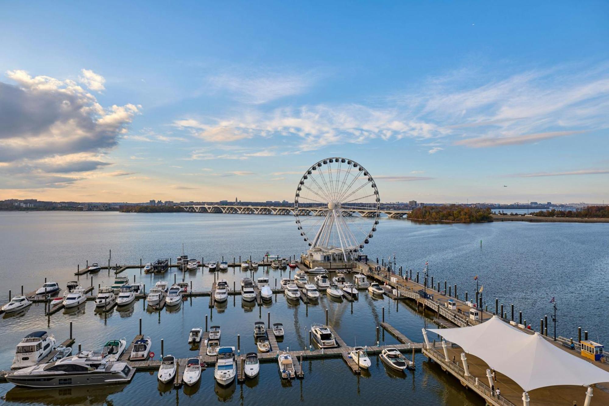 The Westin Washington National Harbor Hotel Exterior foto
